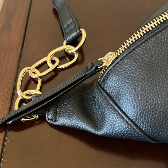 Victorina Secret - Picture 2 of 6